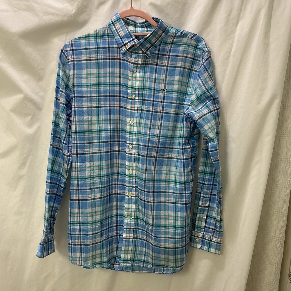 NWOT Vineyard Vines Boy’s Blue and Green Plaid Button Down